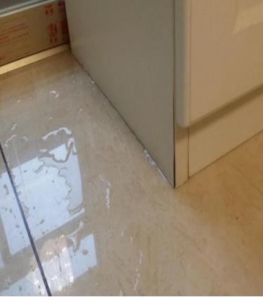 乌拉特后漏水检测 厕所漏水怎么检测?